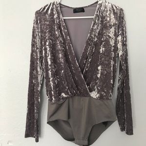 Zara  velvet women’s top!